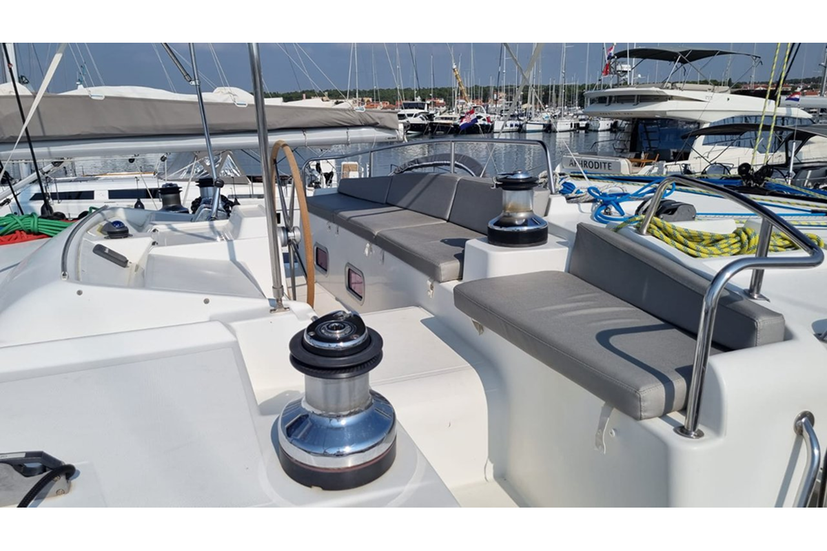 Lagoon 440 - 4 + 1 cab. - Celia - 2009. - l
